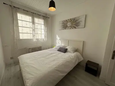 Un ou plusieurs lits dans un hébergement de l'établissement Maison spacieuse 3 ch, proche mer et centre, St-Jean-de-Monts - FR-1-224C-362