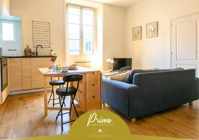 Cuisine ou kitchenette dans l'établissement L'Evidence Nantaise, cocon cosy au cœur de Nantes