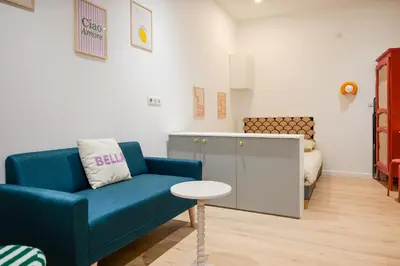 Coin salon dans l'établissement charmant studio - coeur de ville - 2 personnes