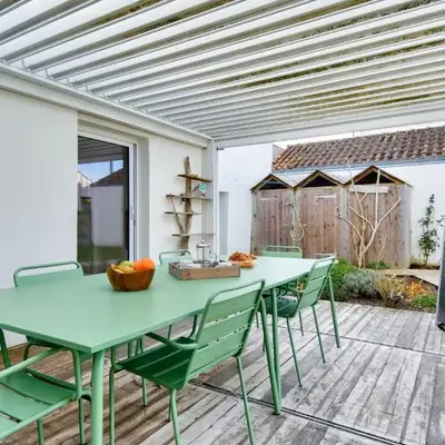 Charmante maison avec jardin à 100 m de la plage