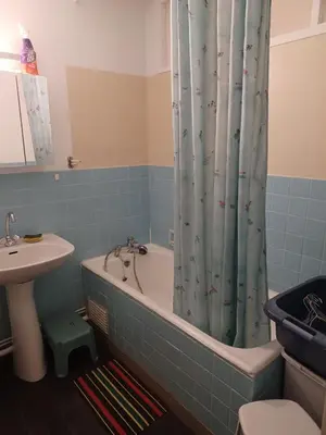 Salle de bains dans l'établissement Le Navire