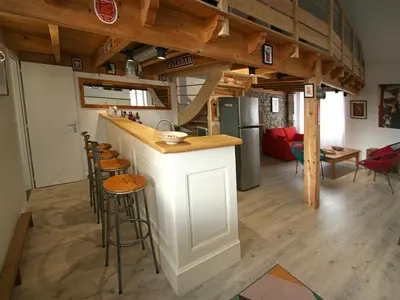Cuisine ou kitchenette dans l'établissement Atelier l'Hirondelle climatisé