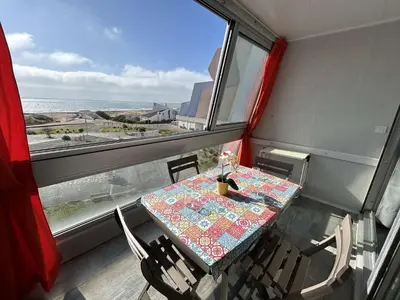 Vue générale sur la montagne ou vue sur la montagne depuis l'appartement