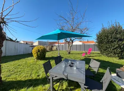 Jardin de l'établissement SJ000-013 - Mais 3 pièces 7 couchages - SAINT JEAN DE MONTS