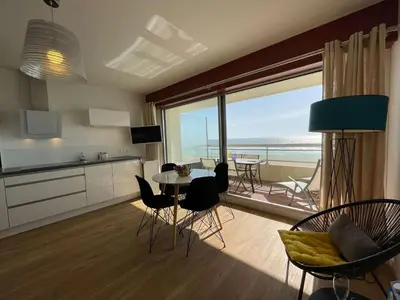 Cuisine ou kitchenette dans l'établissement SH290-046 - Appart studio cabine 4 couchages SAINT HILAIRE DE RIEZ