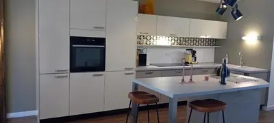 Cuisine ou kitchenette dans l'établissement Maison Sous Les Chênes