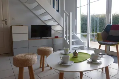 Télévision ou salle de divertissement dans l'établissement SG300-086 Mais 4 pièces 6 couchages L'AIGUILLON SUR VIE