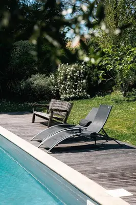 Piscine de l'établissement Maison cosy 2 chambres avec piscine proche mer golf Pornic ou située à proximité