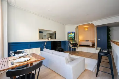 Cuisine ou kitchenette dans l'établissement L'Extra-Bille - Ancien Bar avec Flipper Atypique