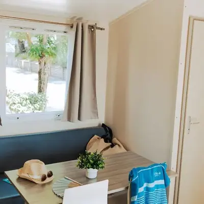 Mobil Home à Saint-Jean-de-Monts pour 4 personnes avec Terrasse - API-1-52-1459