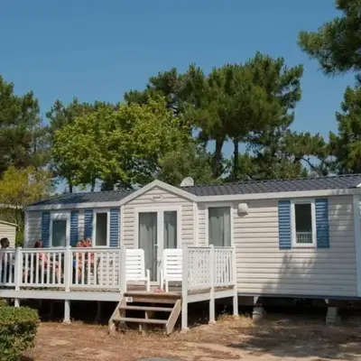 Mobil Home Spacieux pour 6 avec Terrasse - API-1-52-1464