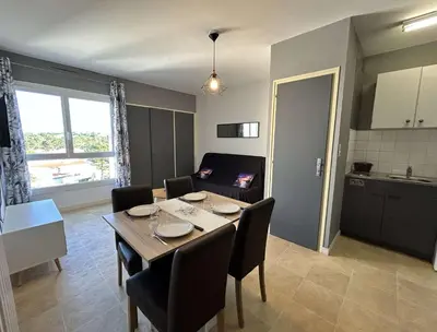 Cuisine ou kitchenette dans l'établissement SJ810-043 - Appart 2 pièces 4 couchages - SAINT JEAN DE MONTS