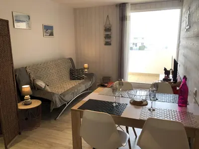 Coin salon dans l'établissement SH020-025 - Appartement 2 pièces 4 couchages SAINT HILAIRE DE RIEZ
