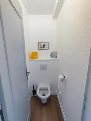 Salle de bains dans l'établissement Les sables d'or