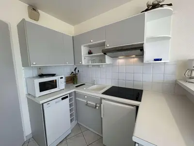 Cuisine ou kitchenette dans l'établissement SJ130-503 - Appart 2 pièces 4 couchages - SAINT JEAN DE MONTS