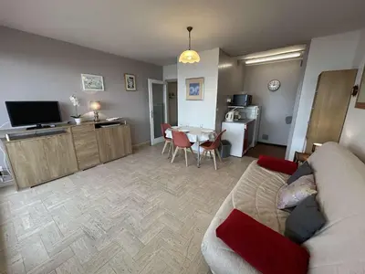 Télévision ou salle de divertissement dans l'établissement SH290-037 - Appart studio-alcove 4 couchages SAINT HILAIRE DE RIEZ