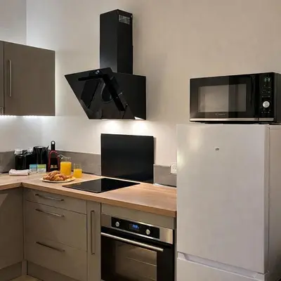 Cuisine ou kitchenette dans l'établissement Instant Angers Hyper Centre