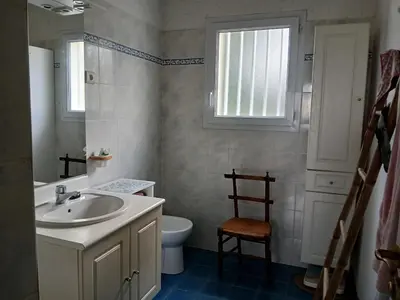 Salle de bains dans l'établissement The call of the sea 3 bedrooms, sleeps 6 beach