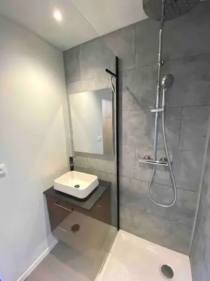 Salle de bains dans l'établissement Bel appartement de charme, calme au centre ville MH