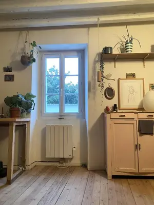 Cuisine ou kitchenette dans l'établissement Joli maison de bourg