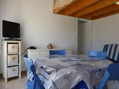 Télévision ou salle de divertissement dans l'établissement HI110-025 Mais 3 pièces mezz 6 couchages SAINT HILAIRE DE RIEZ