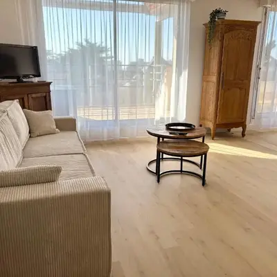 Bel appartement avec terrasse à deux pas de la mer