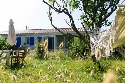 Jardin de l'établissement Maison vendéenne familiale