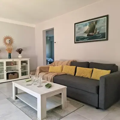 Maison rénovée à 300 m de la plage