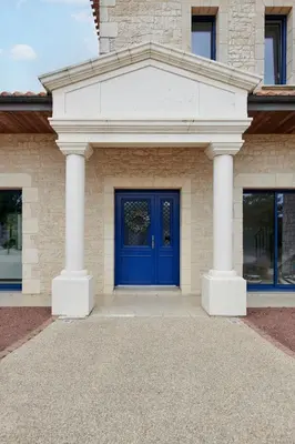 Façade ou entrée de l'établissement Tour Maréchal - Villa d'Exception