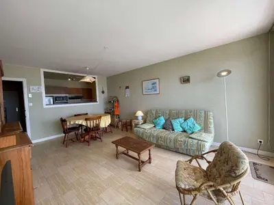 Coin salon dans l'établissement SH230-042 - Appart 2 pièces 5 couchages - SAINT HILAIRE DE RIEZ