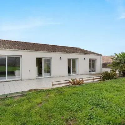 Villa Saint Florent des bois