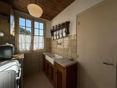 Cuisine ou kitchenette dans l'établissement SJ000-00R - Maison 3 pièces 5 couchages - SAINT JEAN DE MONTS
