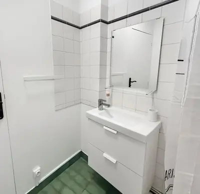 Salle de bains dans l'établissement Studio lumineux, rénové, cœur historique Nantes