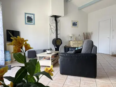 Coin salon dans l'établissement Villa de Vertmarines