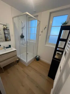 Salle de bains dans l'établissement Océanis