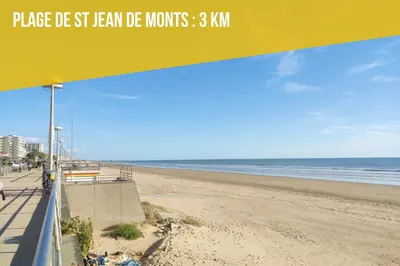 Vue générale sur la mer ou vue sur la mer prise depuis la maison de vacances