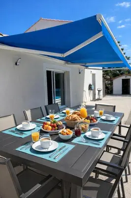 Nourriture dans la maison de vacances ou à proximité