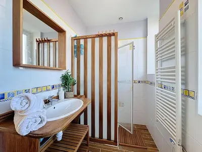 Salle de bains dans l'établissement Holiday Home Le Sémaphore by Interhome