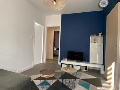 Télévision ou salle de divertissement dans l'établissement Appartement T4 - 3 chambres