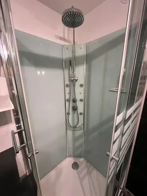 Salle de bains dans l'établissement T3 vue mer-Emplacement idéal-Parking