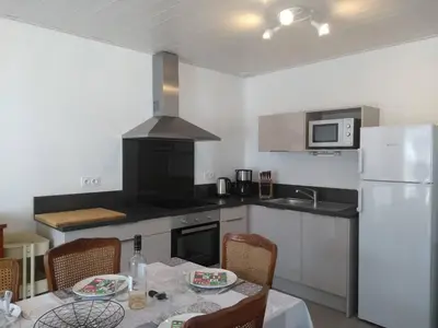 Cuisine ou kitchenette dans l'établissement GU000-47N- Mais-3 pièces - 57m2 - 5 personnes -La Guérinière