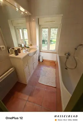 Salle de bains dans l'établissement Les Petites Écuries