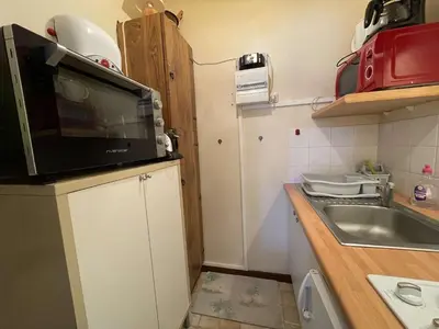 Cuisine ou kitchenette dans l'établissement SH400-29P Appart 2 pièces 4 couchages SAINT HILAIRE DE RIEZ
