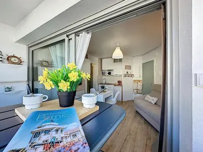 Cuisine ou kitchenette dans l'établissement Apartment Résidence de la Mer-2 by Interhome