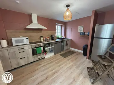 Plan de l'établissement Maison de ville au cœur des Essarts - FR-1-426-610