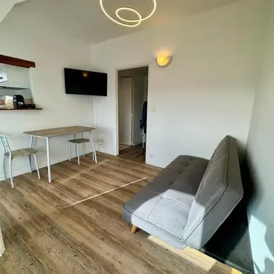 Fully equipped 1-bedroom apartment near Chantiers Navals