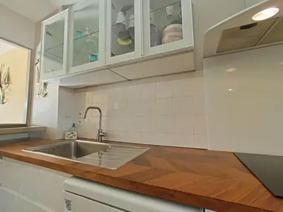 Cuisine ou kitchenette dans l'établissement SG000-015 Mais 4 pièces 7 couchages SAINT GILLES CROIX DE VIE
