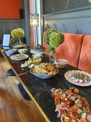 Nourriture dans l'hôtel ou à proximité
