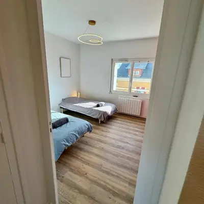 Paul Bert#4 - Newly renovated 2-bedroom apartment near Chantiers
