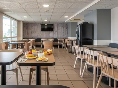 Nourriture dans l'hôtel ou à proximité